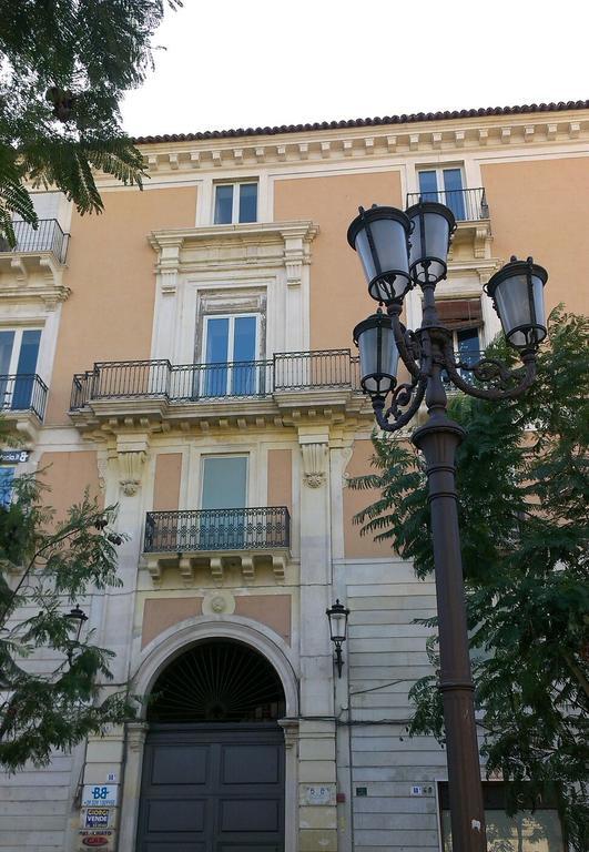 Acanthus B&B Катания Экстерьер фото