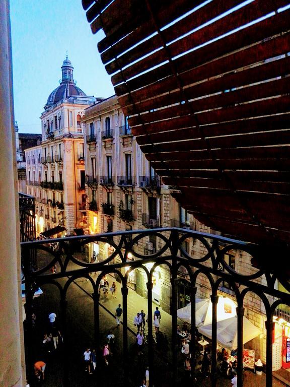 Acanthus B&B Катания Экстерьер фото