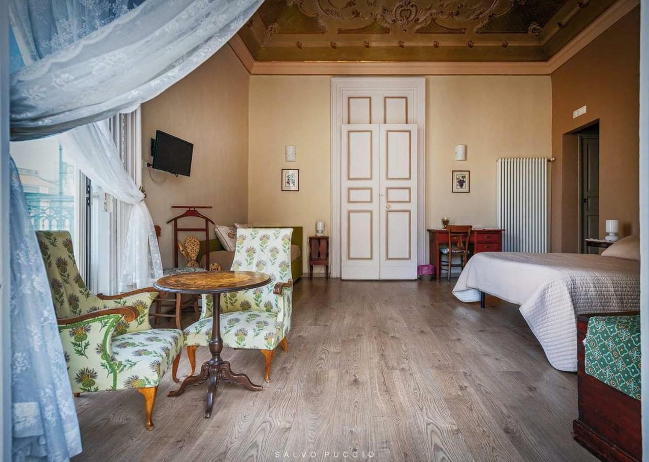 Acanthus B&B Катания Экстерьер фото